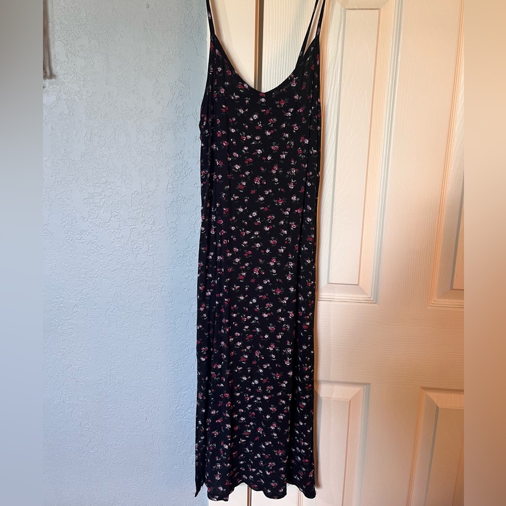 Pretty Little Thing Floral Dress Size 6
